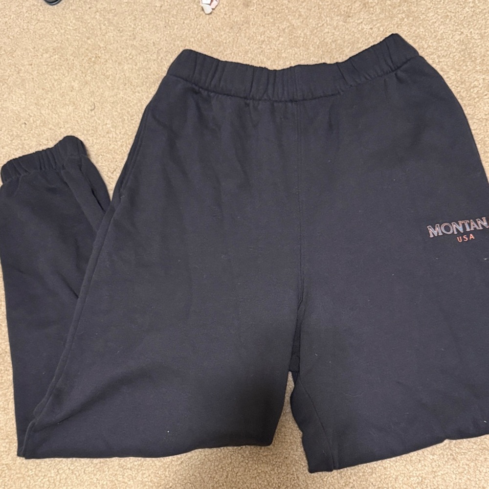 Hollister Women’s Washed Black Joggers
